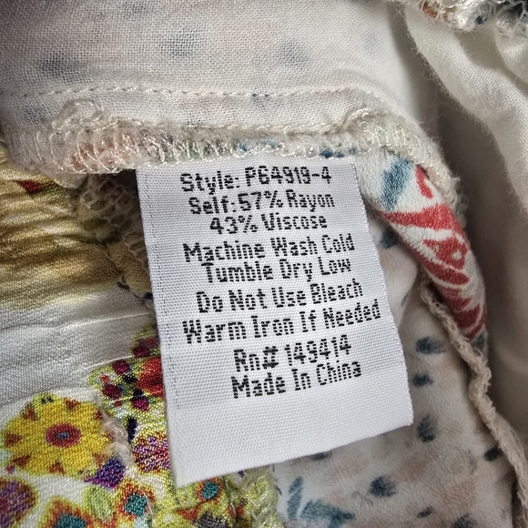 Johnny Was Bohemian Print Cargo Jogger Style Pants - Picture 10 of 12